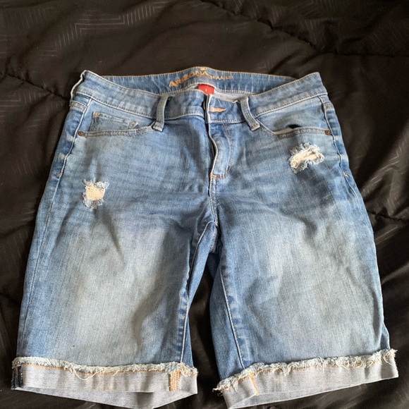 Arizona Shorts - Picture 6 of 9